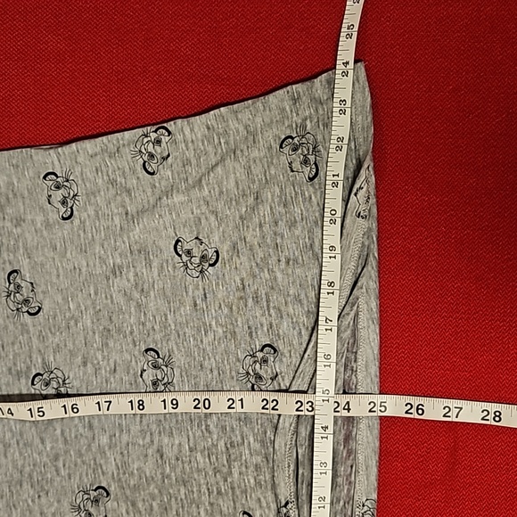 DISNEY Simba distressed burnout grey roll sleeve graphic tee Small Lion King WDW - Picture 6 of 9